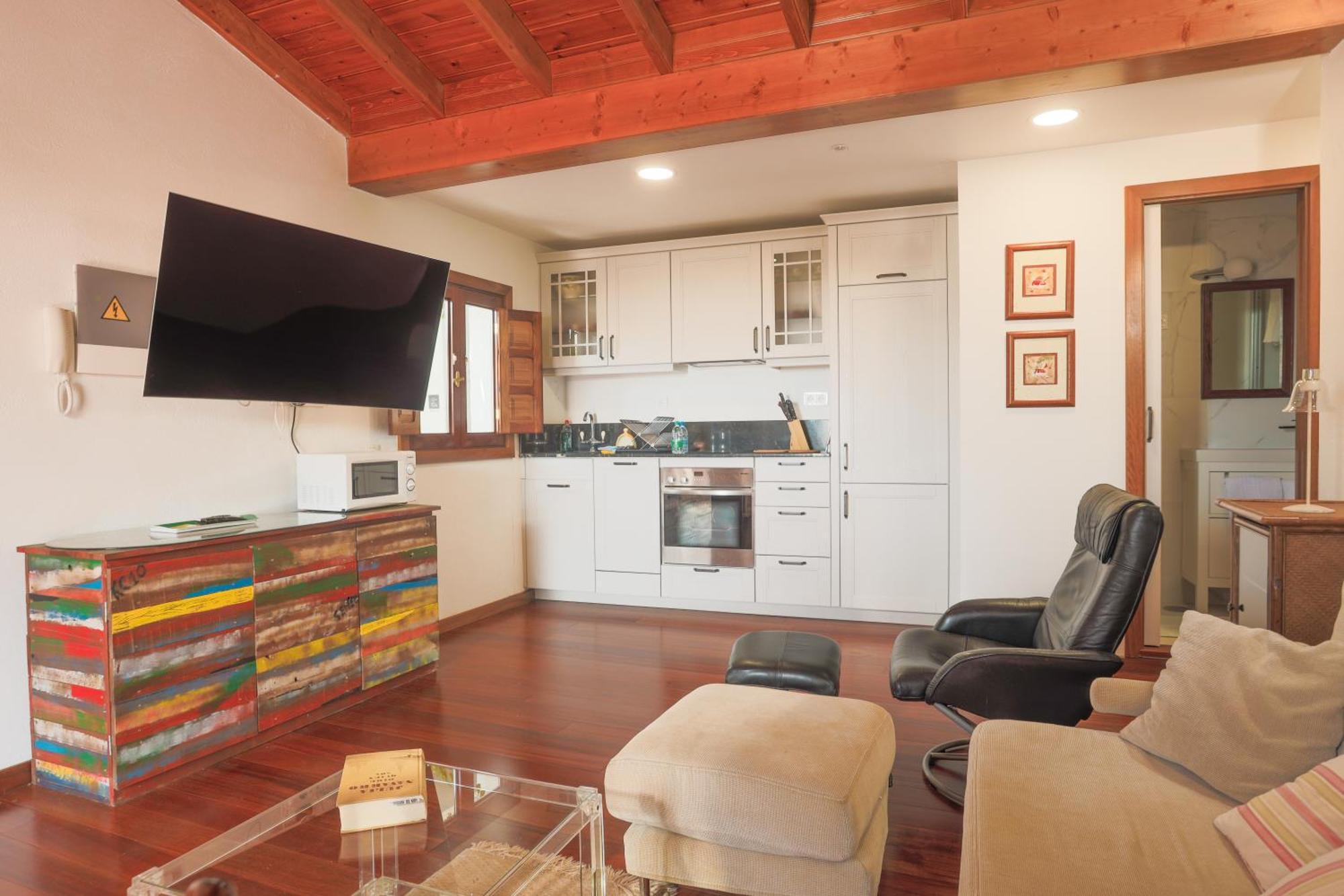 Upper House “El Estanco 14” Appartement Vega de San Mateo Buitenkant foto